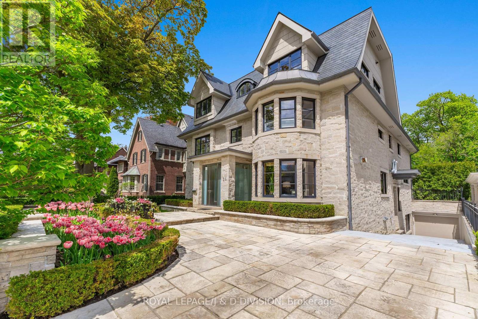 24 GLENVIEW AVENUE