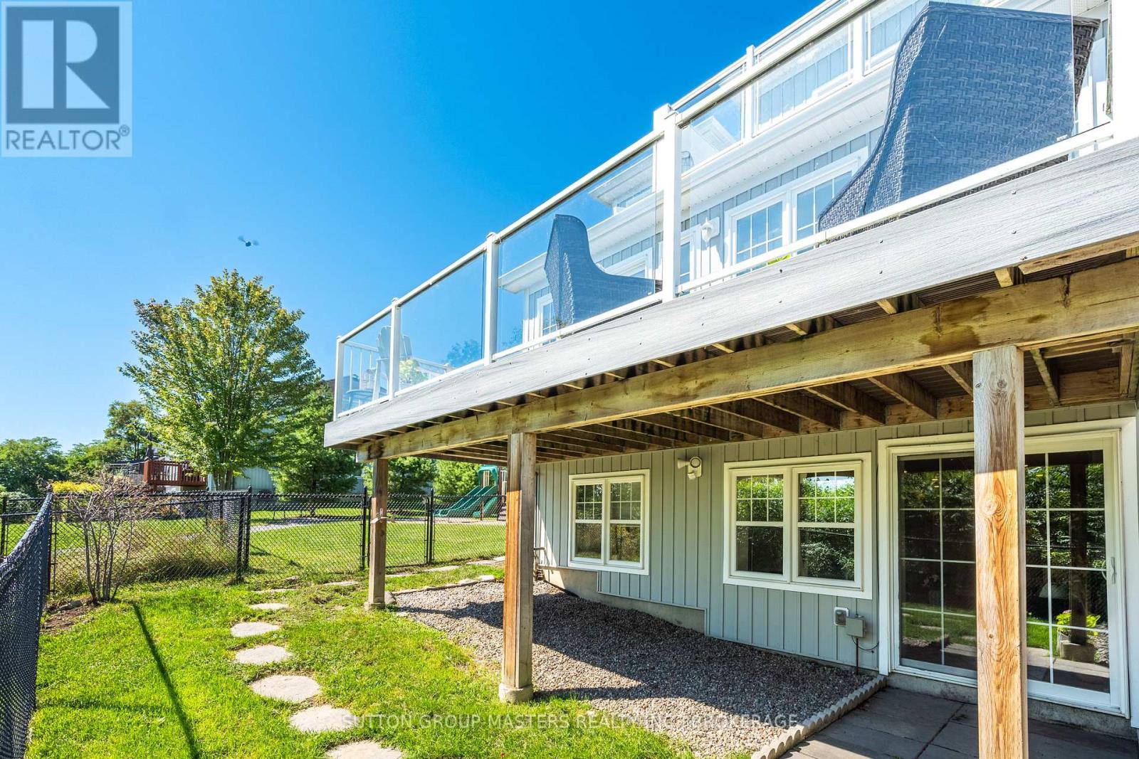 728 NEWMARKET LANE