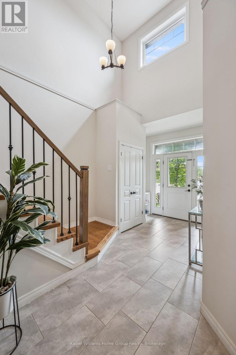 12 - 254 GOSLING GARDENS