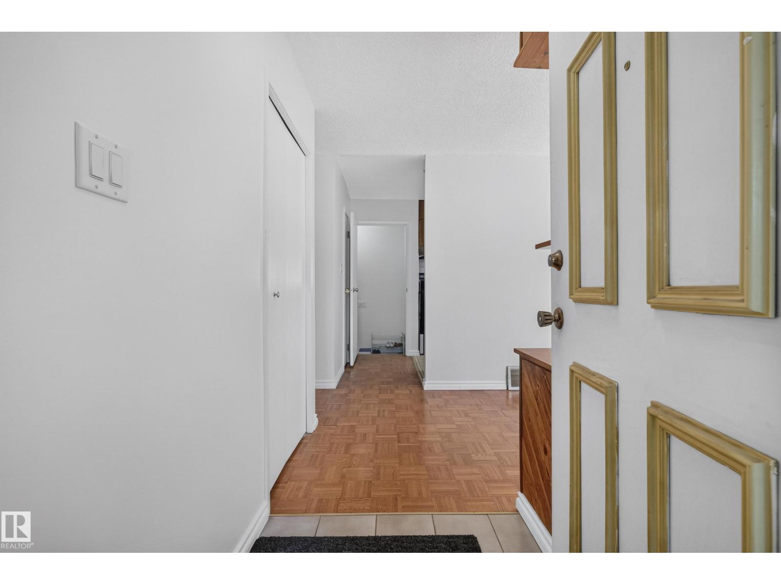 1908 62 ST NW