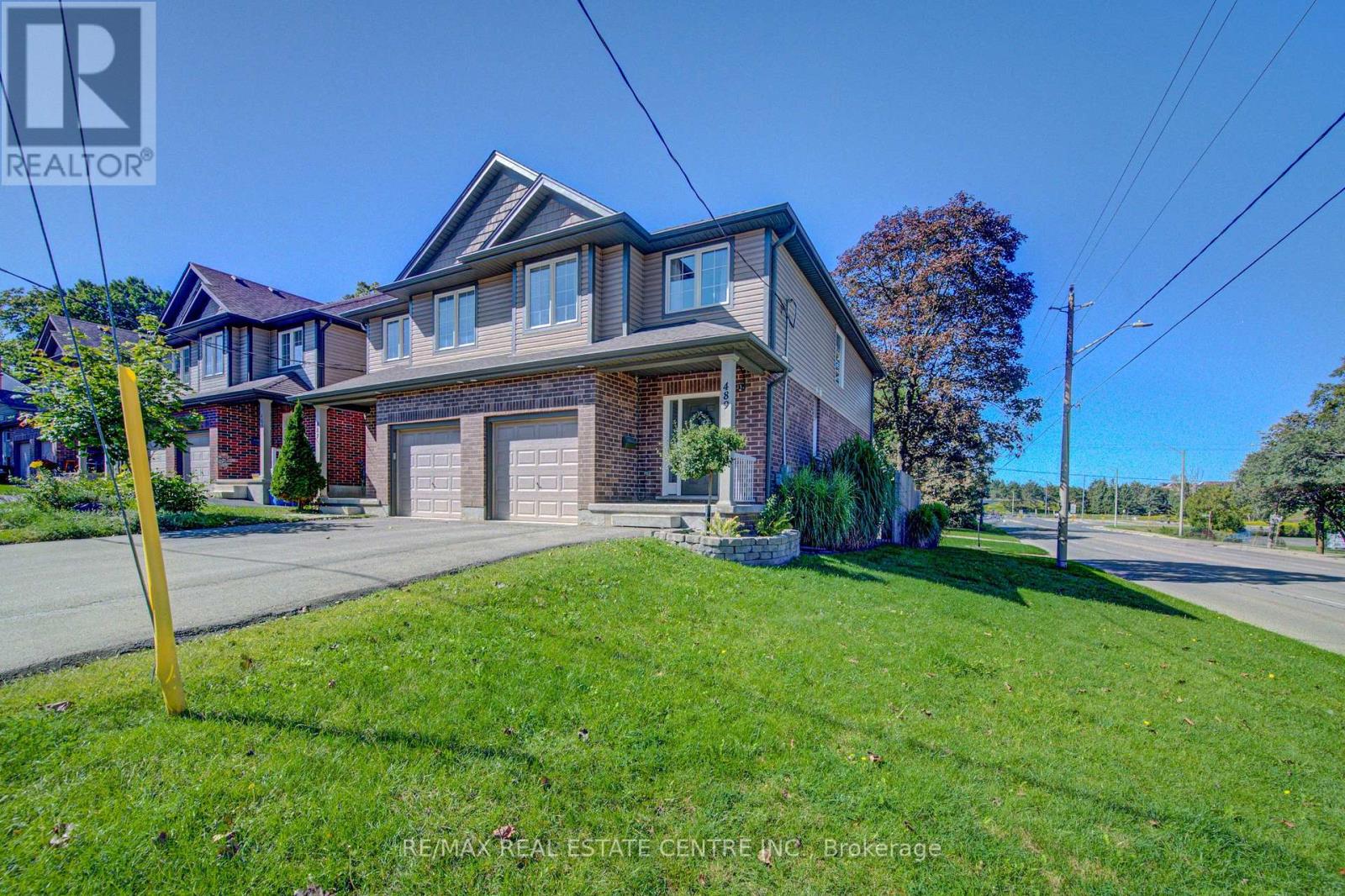 489 LEANDER PLACE