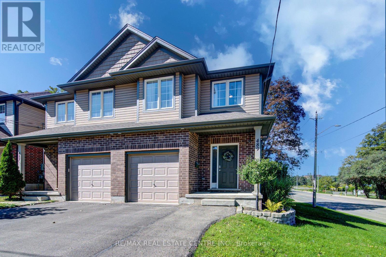 489 LEANDER PLACE