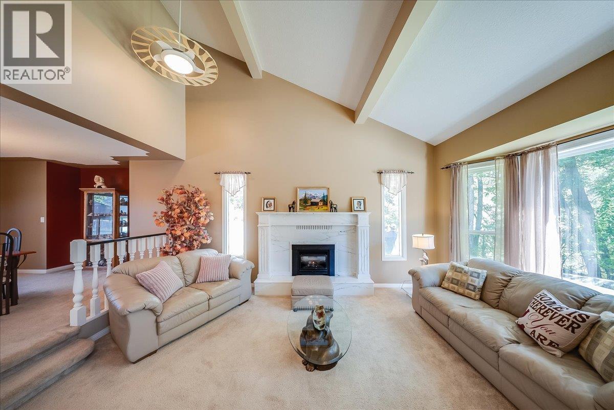 3961 Carnation Drive