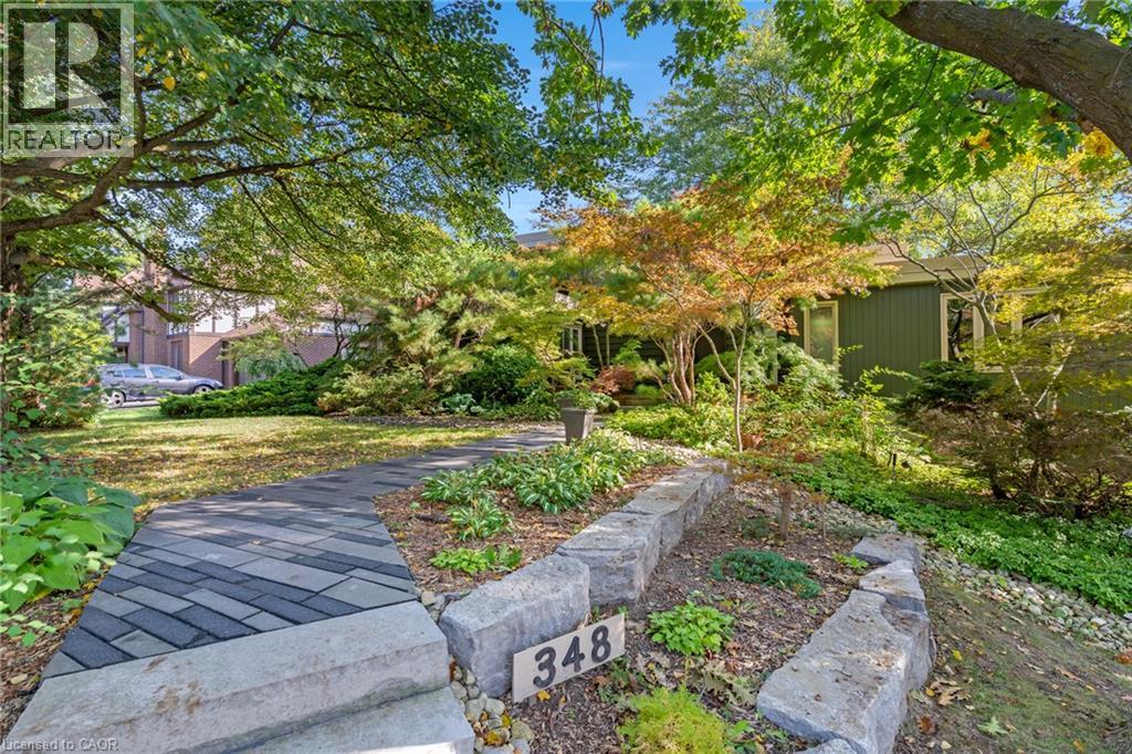 348 BROWNING Place