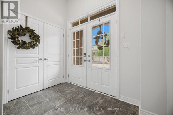2455 Village Common, Oakville (Bc Bronte Creek), ON 4