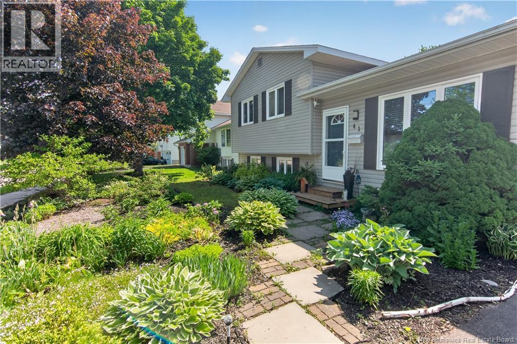 41 Rockmaple Drive - Photo 4