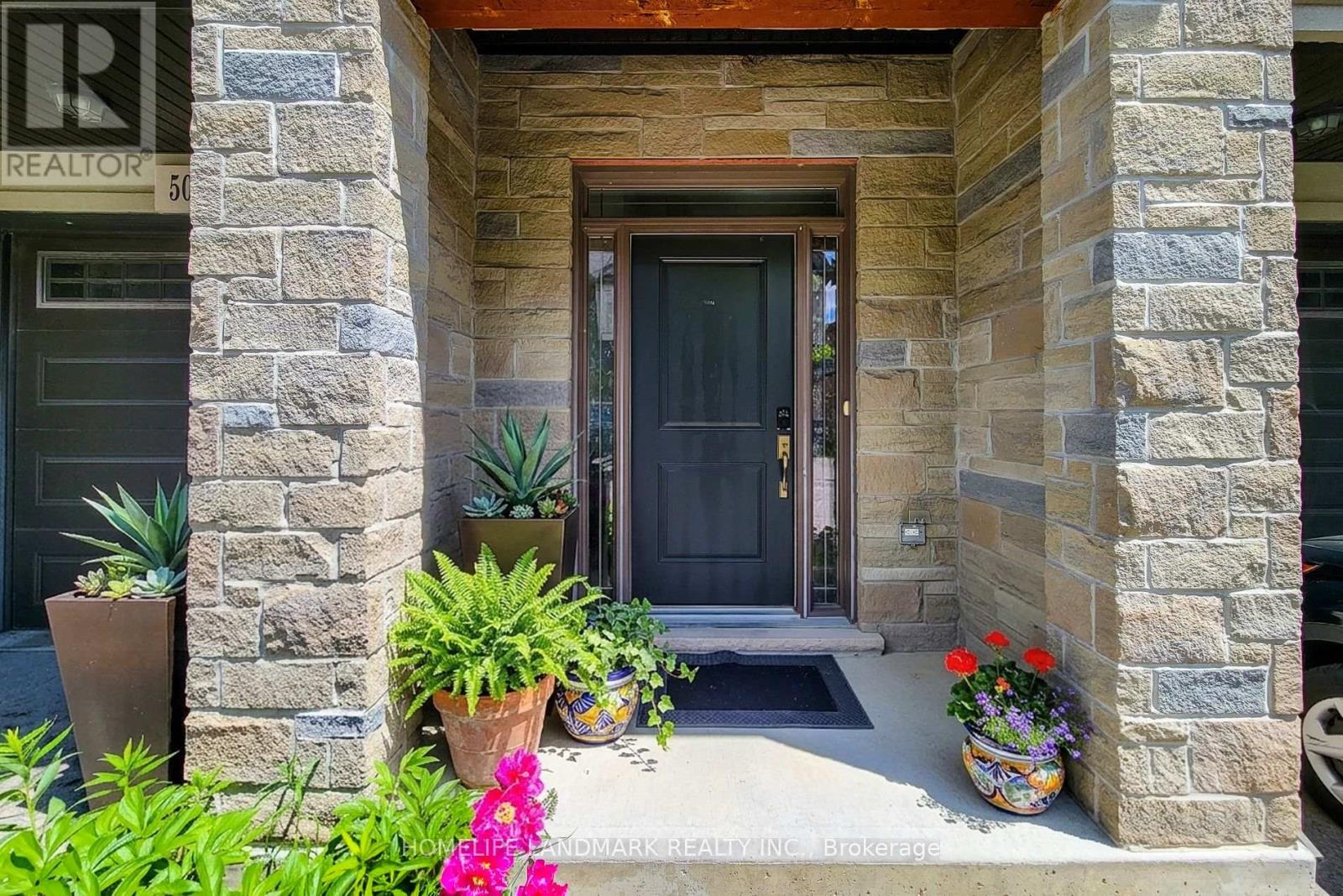 52 SONOMA VALLEY CRESCENT