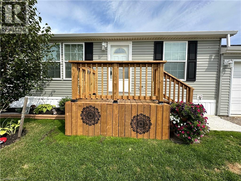 14 COPPER BEECH Drive