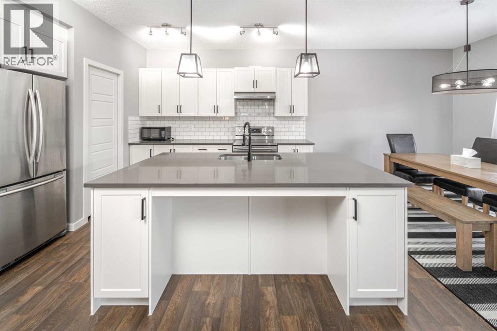 80 Howse Manor NE
