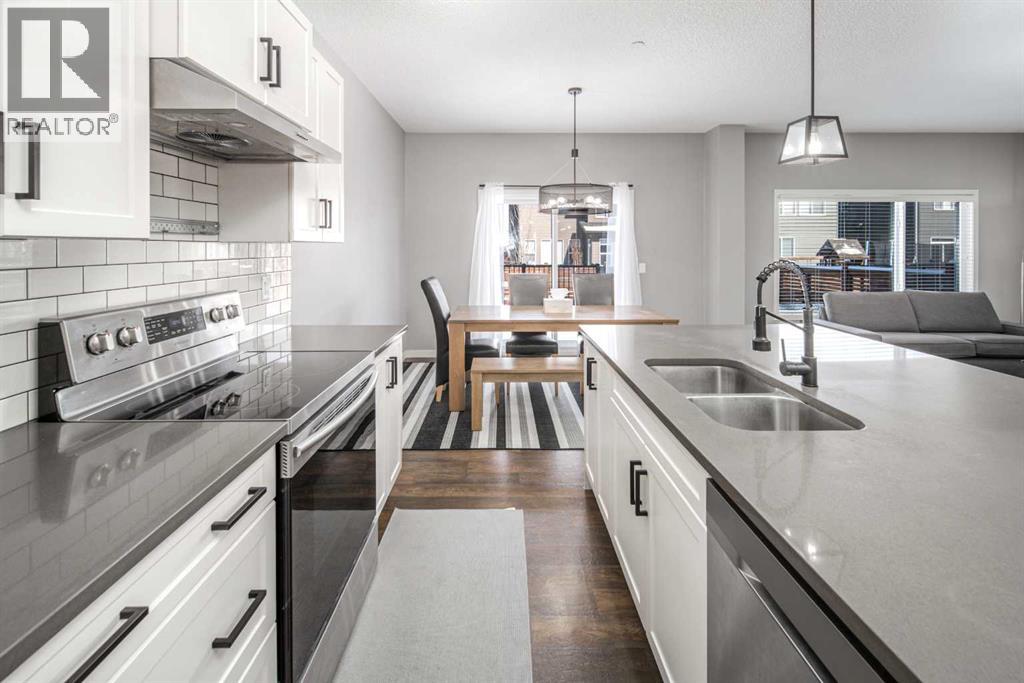 80 Howse Manor NE