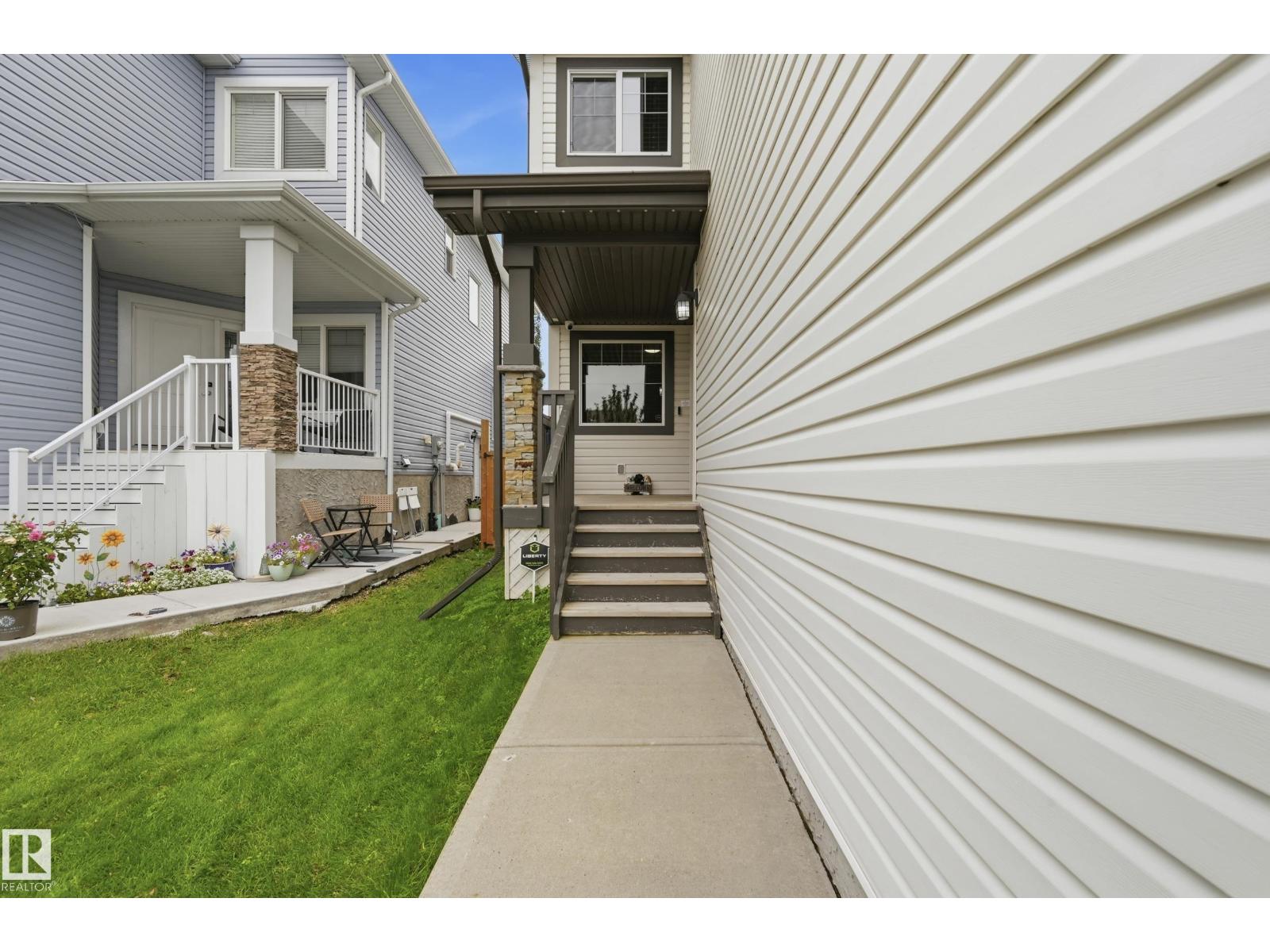 49 NAVAJO LN
