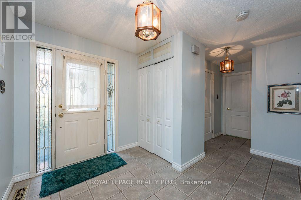 19 MACDOUGALL DRIVE