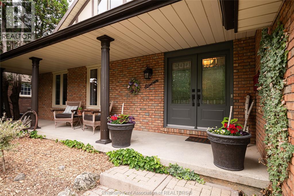 11 ALGONQUIAN DRIVE
