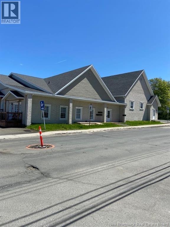 26 Andrew Street - Photo 3