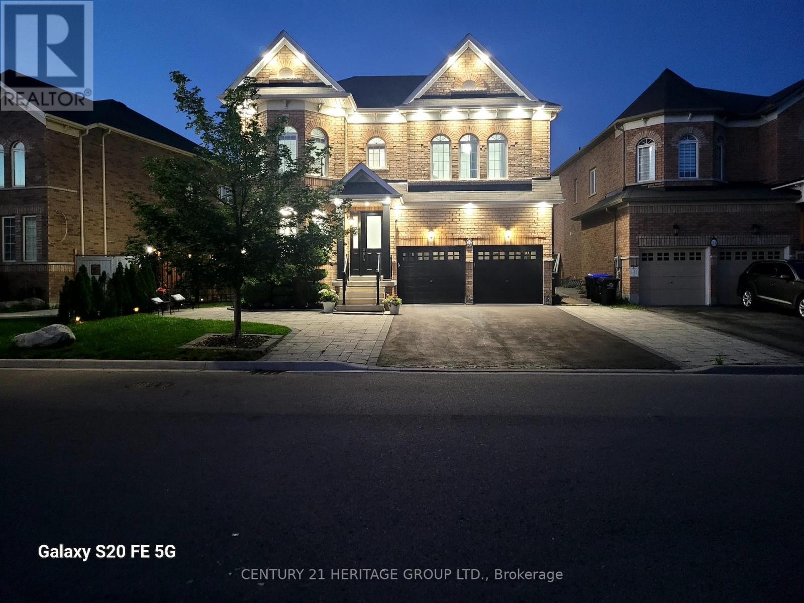 27 LEITH DRIVE