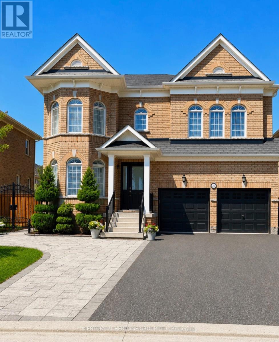 27 LEITH DRIVE