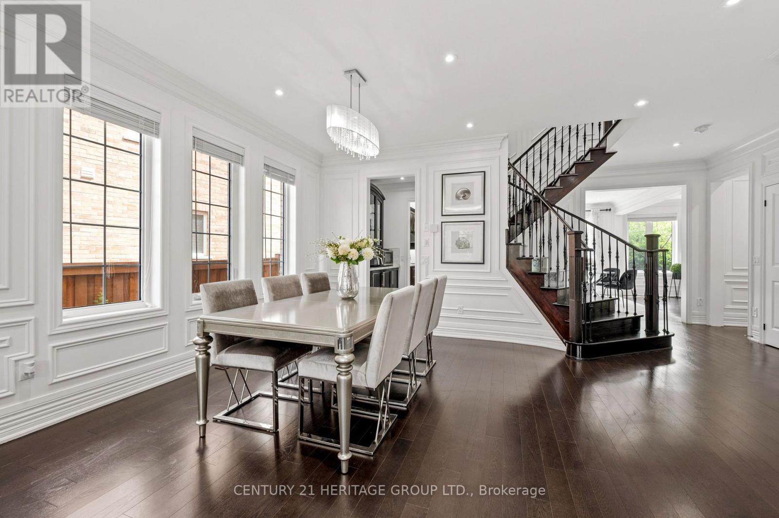 27 LEITH DRIVE