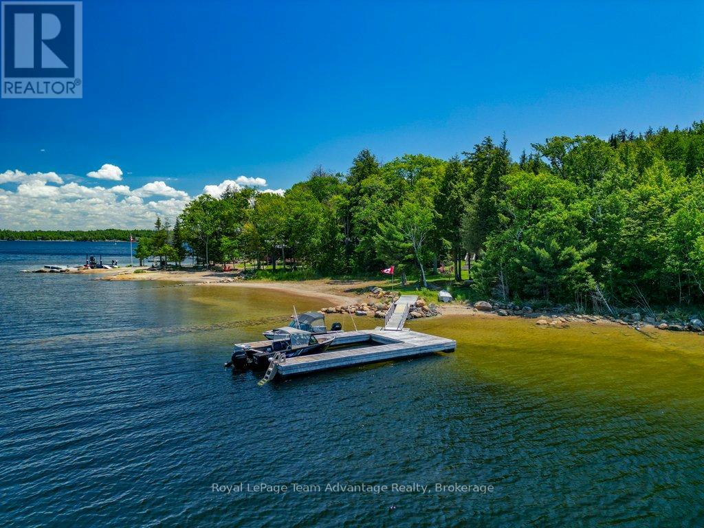 25 ISLAND 20C