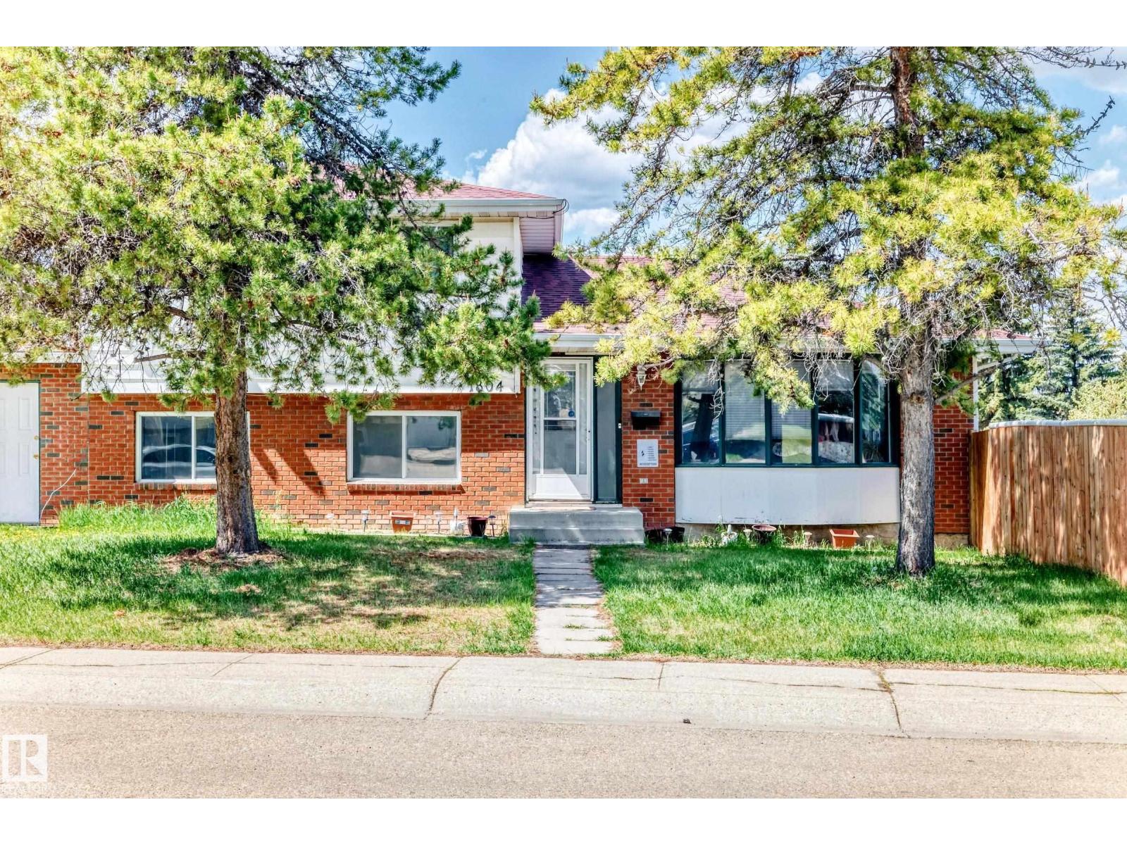 1804 51 ST NW NW