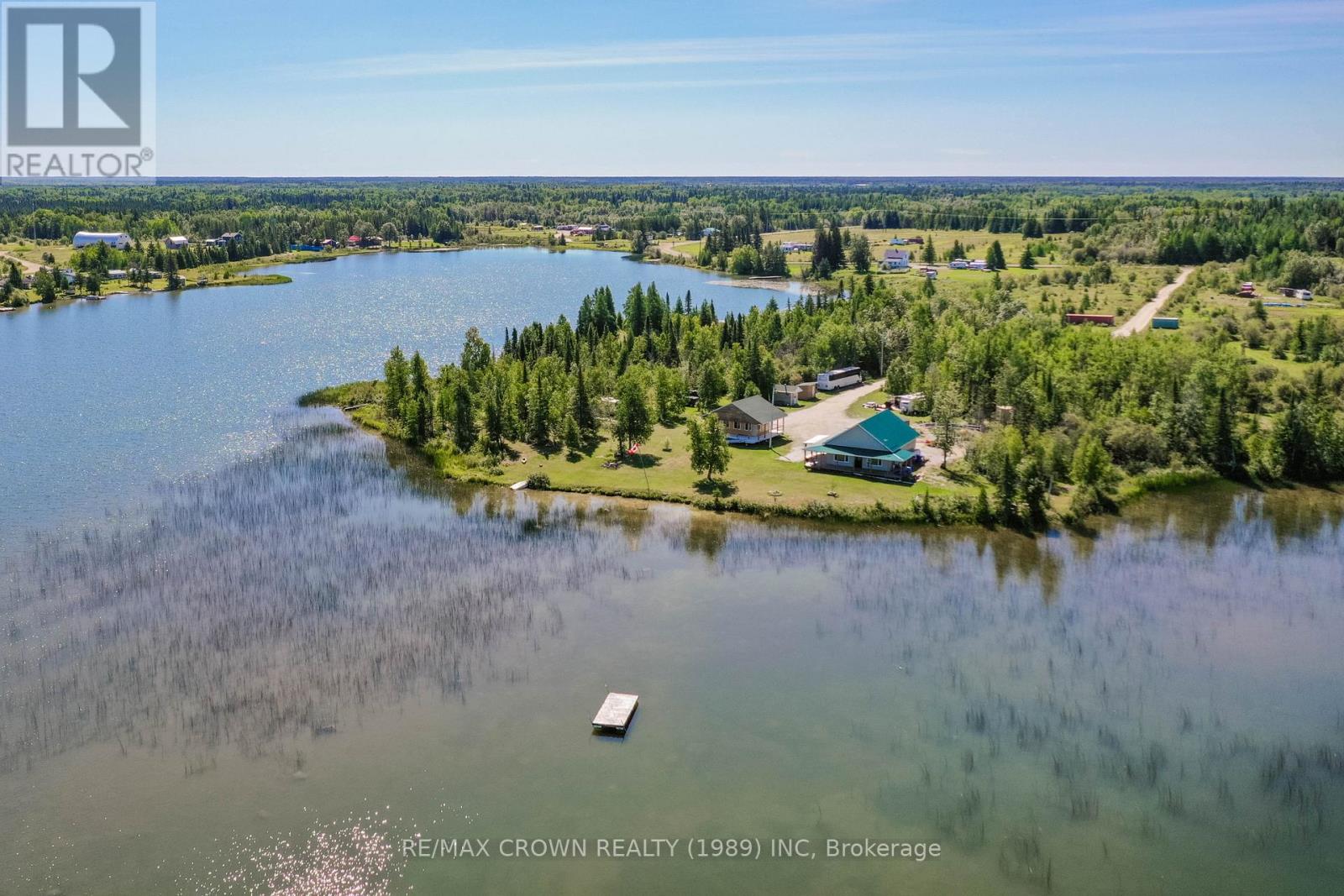 24 SHALLOW LAKE ROAD W