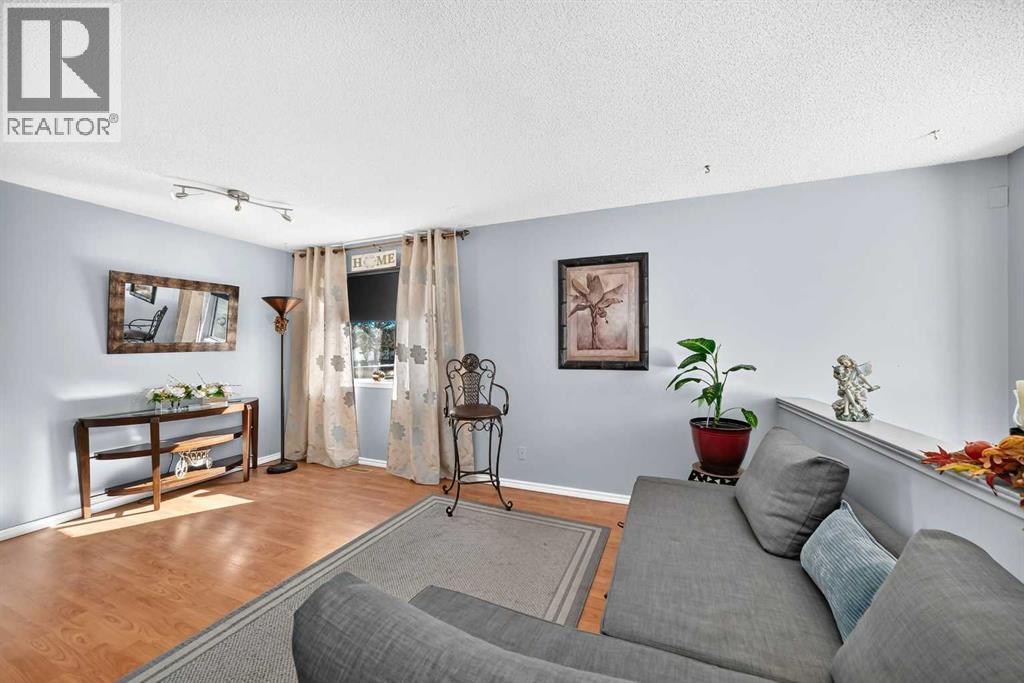 159 Fresno Place NE