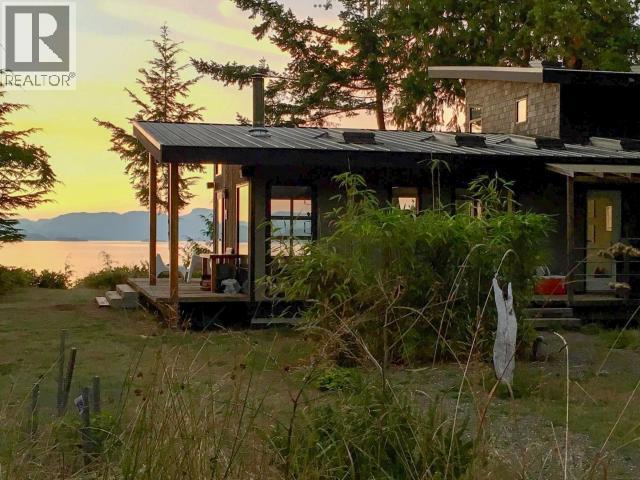 1805 SAVARY ISLAND RD