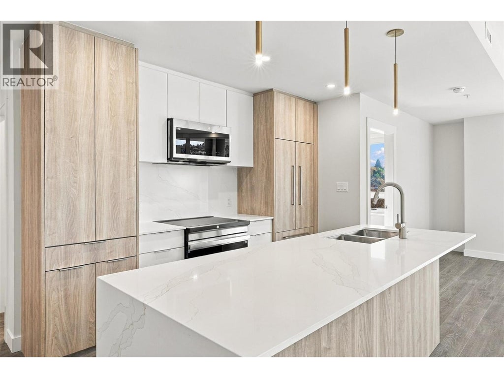 902-460 NICOLA STREET, KAMLOOPS, BC V2C 0N2 - Image 3366239202.jpeg?d=l