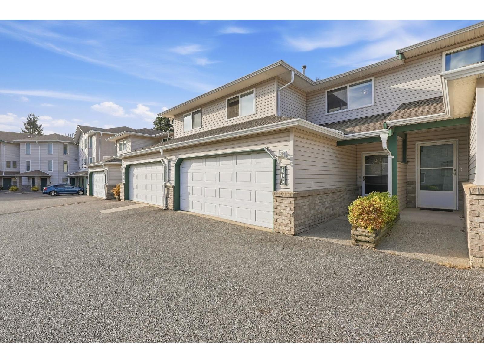 103 5765 VEDDER ROAD, Garrison Crossing