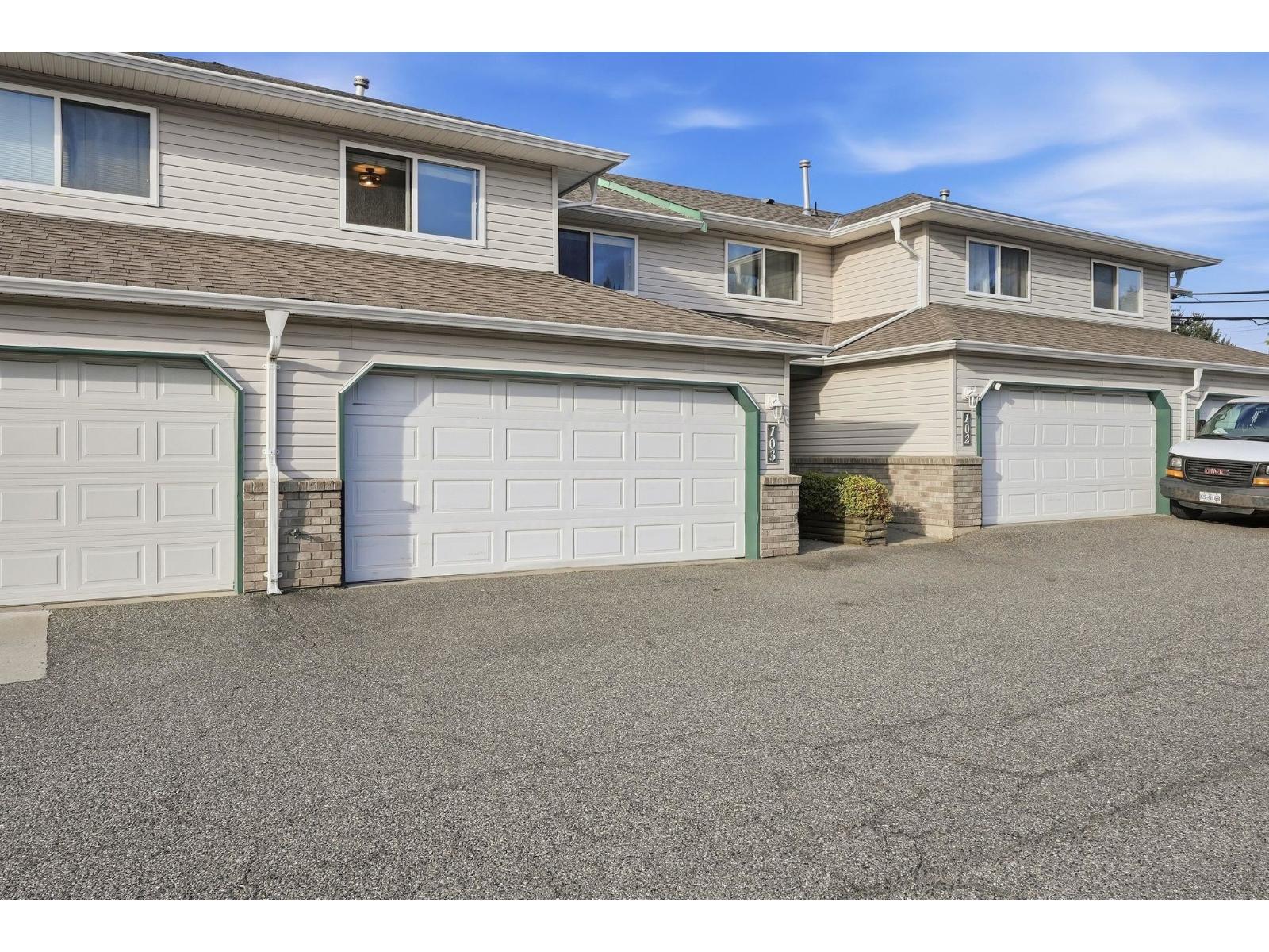 103 5765 VEDDER ROAD, Garrison Crossing