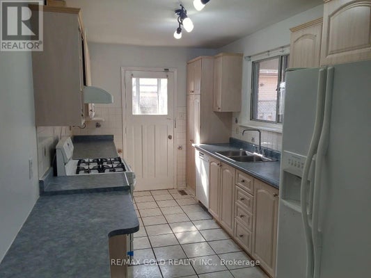 7 Forsythia Rd, Brampton (Southgate), ON 4