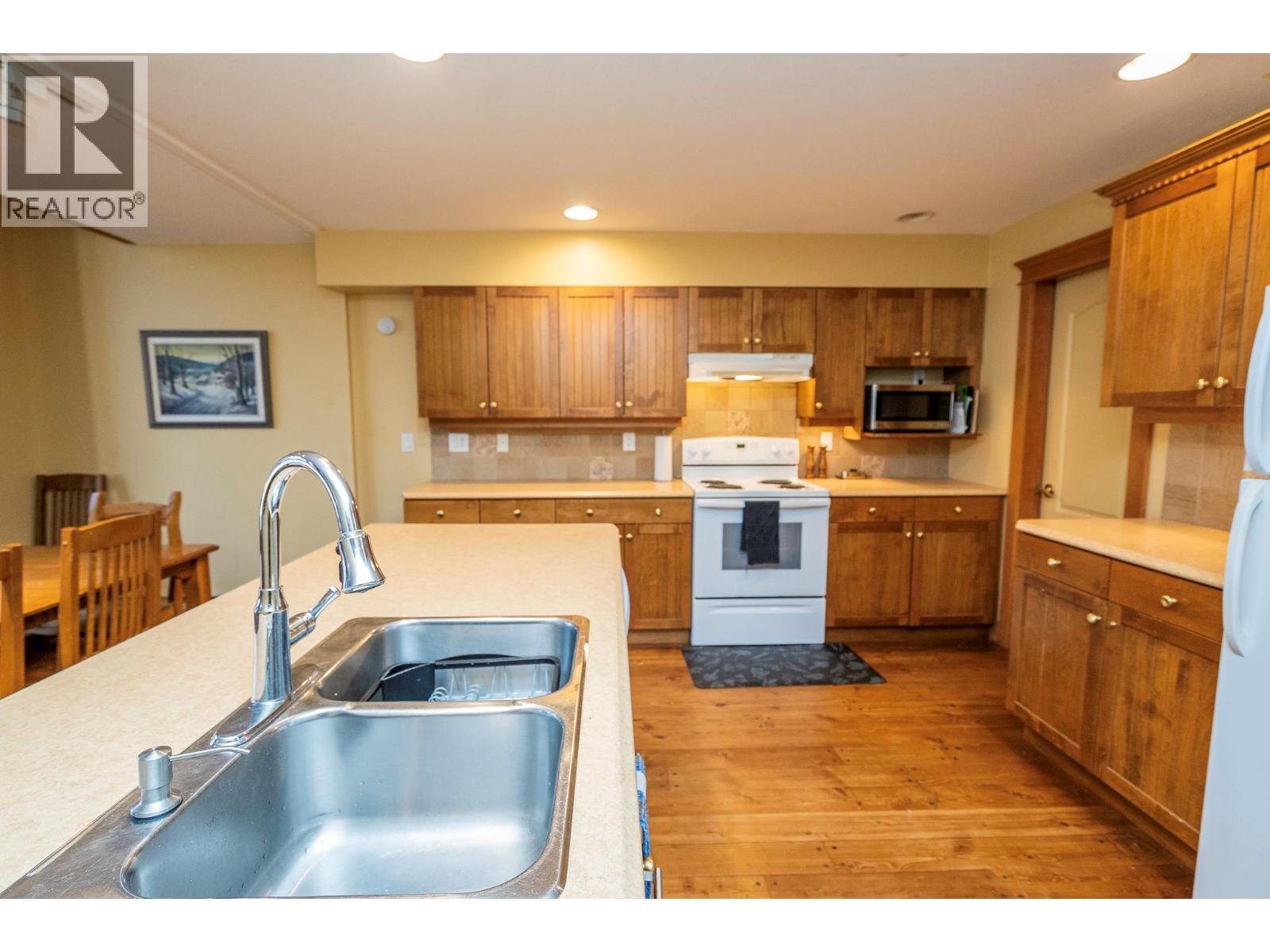 7640 Porcupine Road Unit# 27
