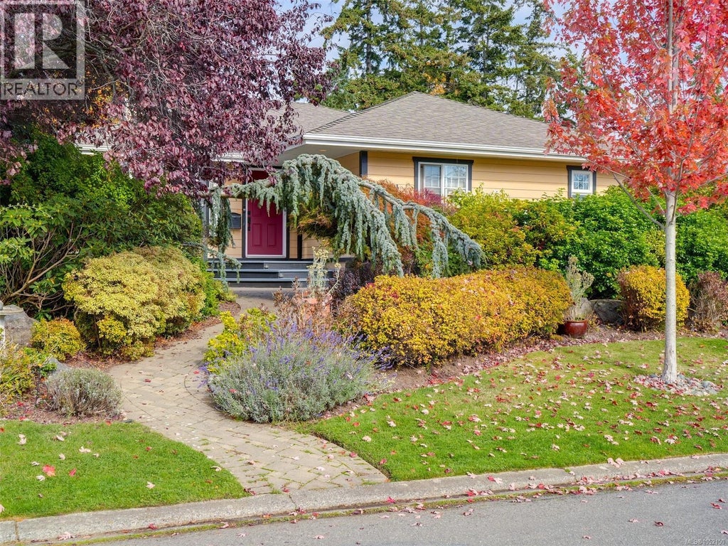 1158 HADFIELD AVE, ESQUIMALT, BC V9A 5N7 - Image 2223131533.jpeg?d=l