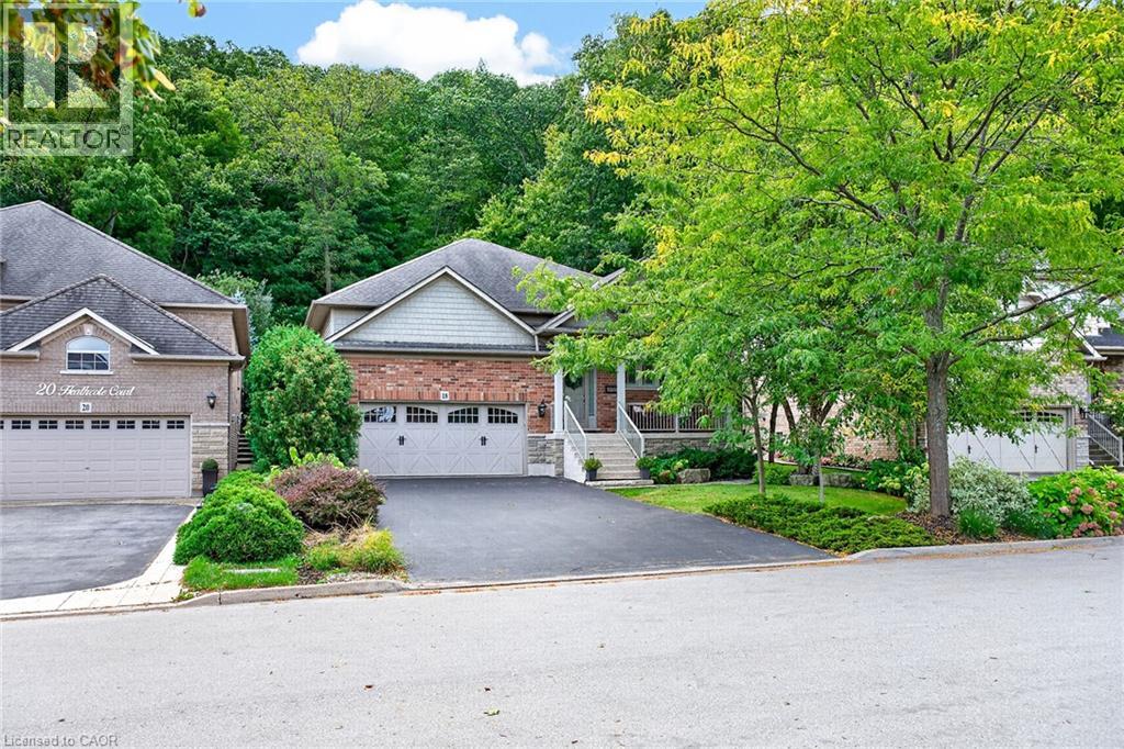 18 HEATHCOTE Court
