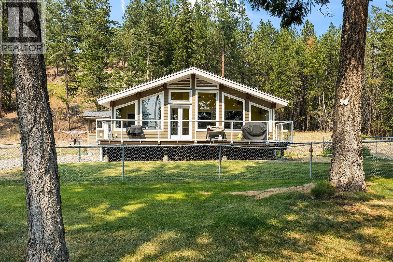 5090 MacKinnon Road