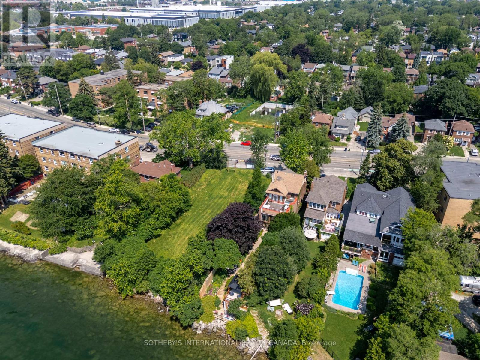 2685 LAKE SHORE BOULEVARD W