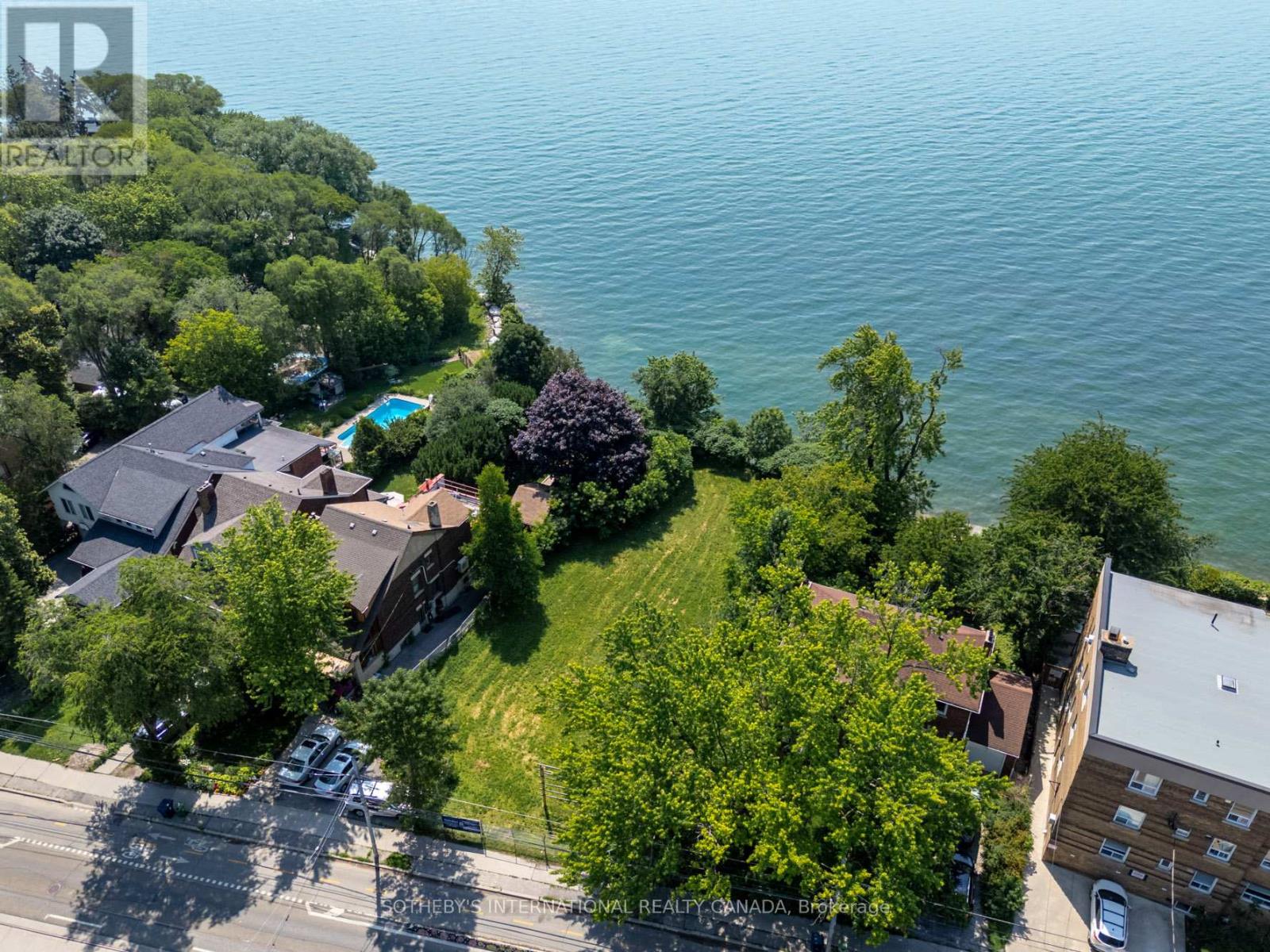 2685 LAKE SHORE BOULEVARD W