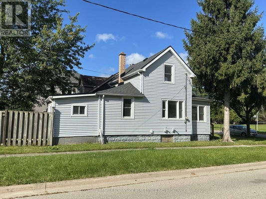 64 Chetwood St, St. Catharines (Western Hill), ON 2