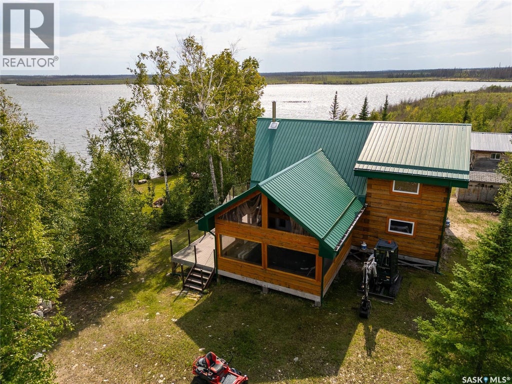 STUNNING REMOTE 4 SEASON LAKEHOUSE ON NEMEIBEN, NORTHERN ADMIN DISTRICT, SK S0J 1L0 - Image 1377285019.jpeg?d=l