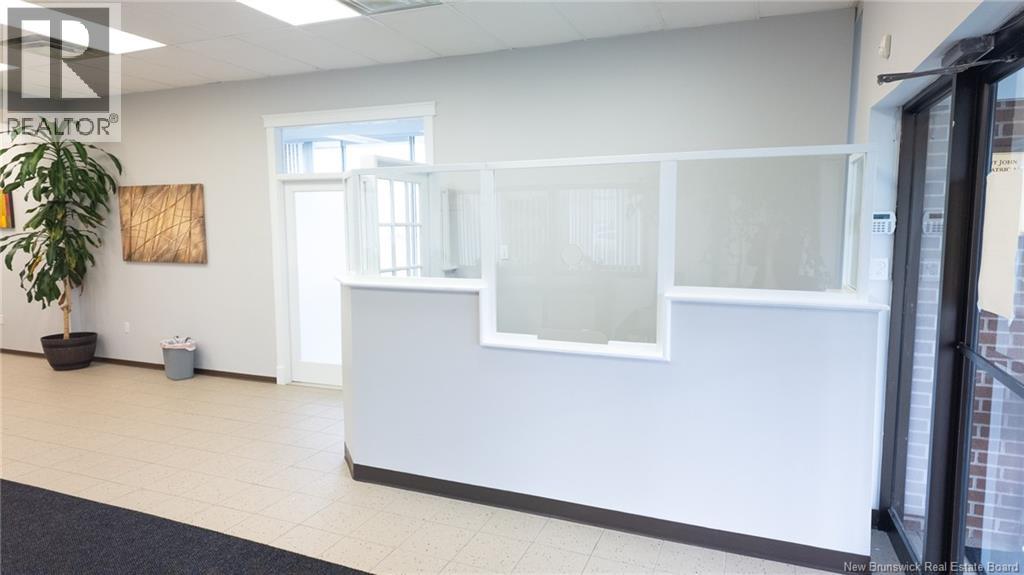 416 Rothesay Avenue - Photo 2