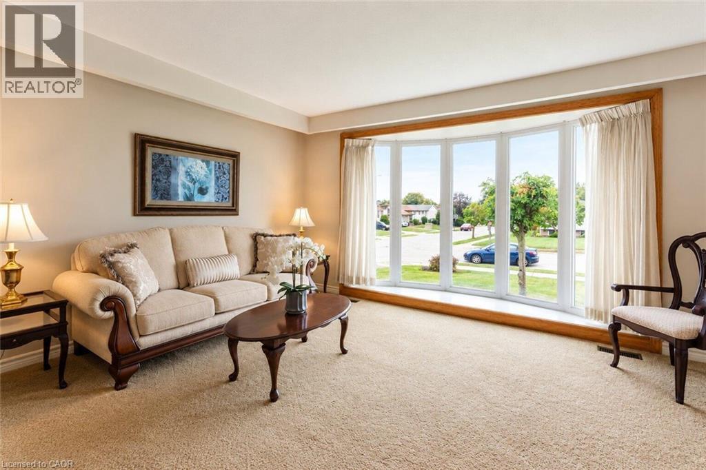 12 BRAE CREST Drive