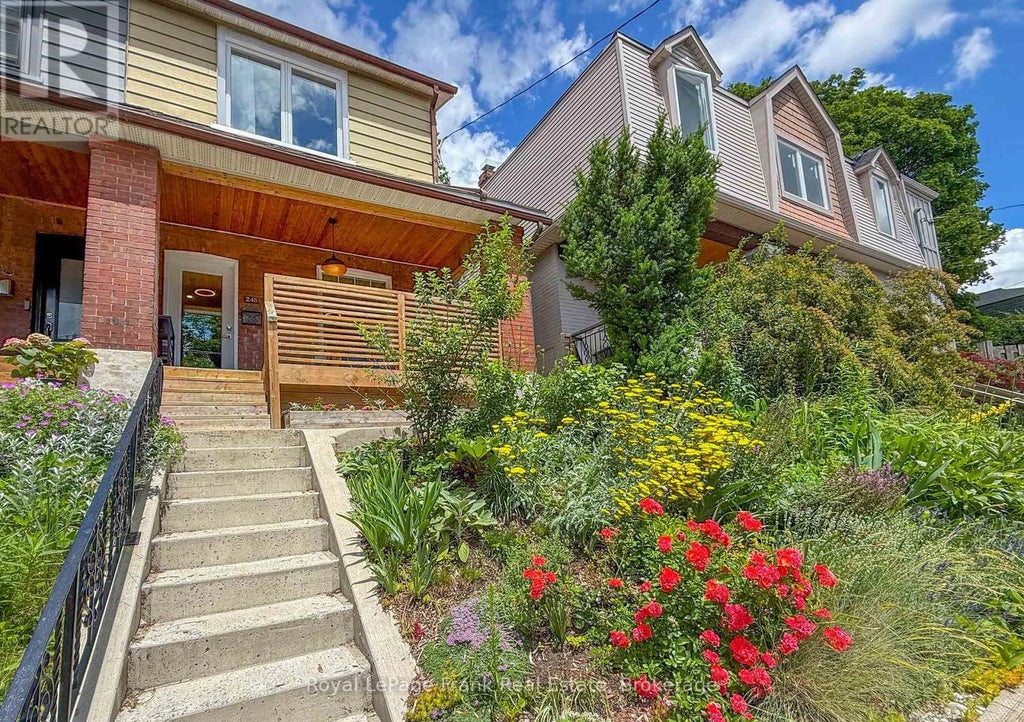 248 BENSON AVENUE, TORONTO (WYCHWOOD), ON M6G 2J6 - Image 3319261937.jpeg?d=l