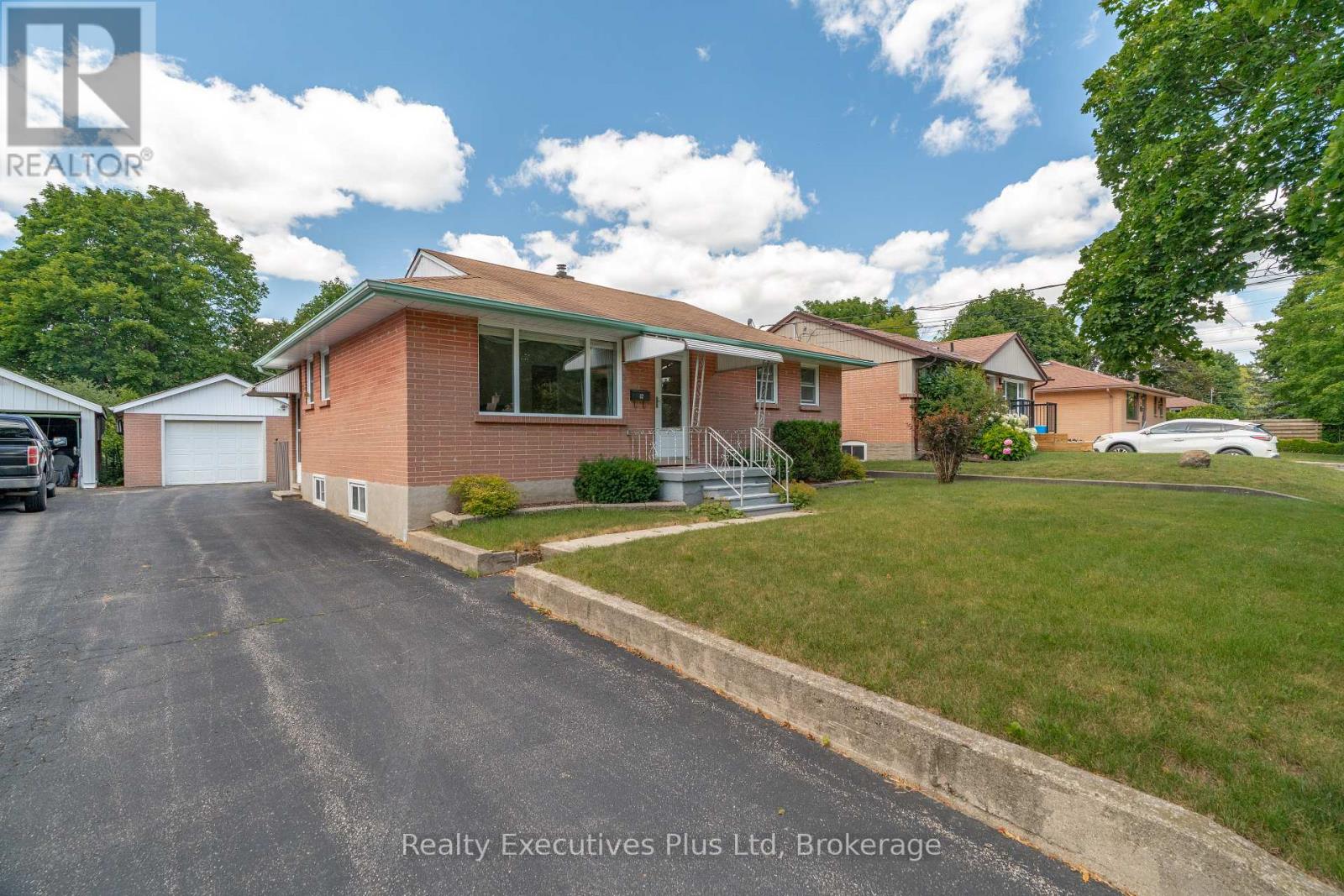 82 CASSINO AVENUE