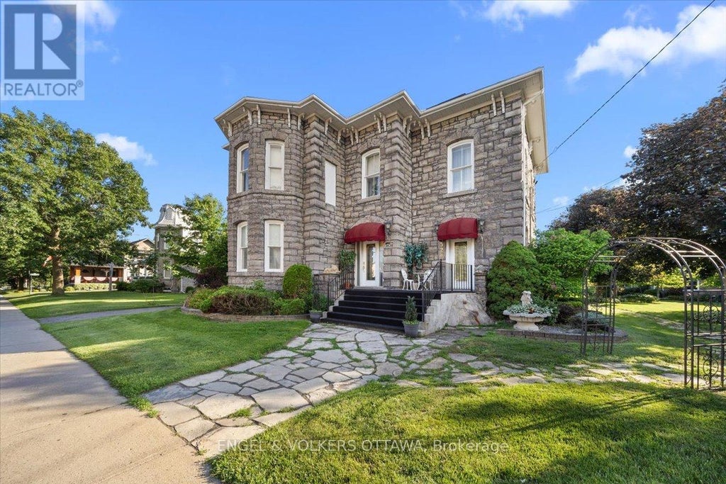 528 ST LAWRENCE STREET, NORTH DUNDAS, ON K0C 2K0 - Image 2971179176.jpeg?d=l