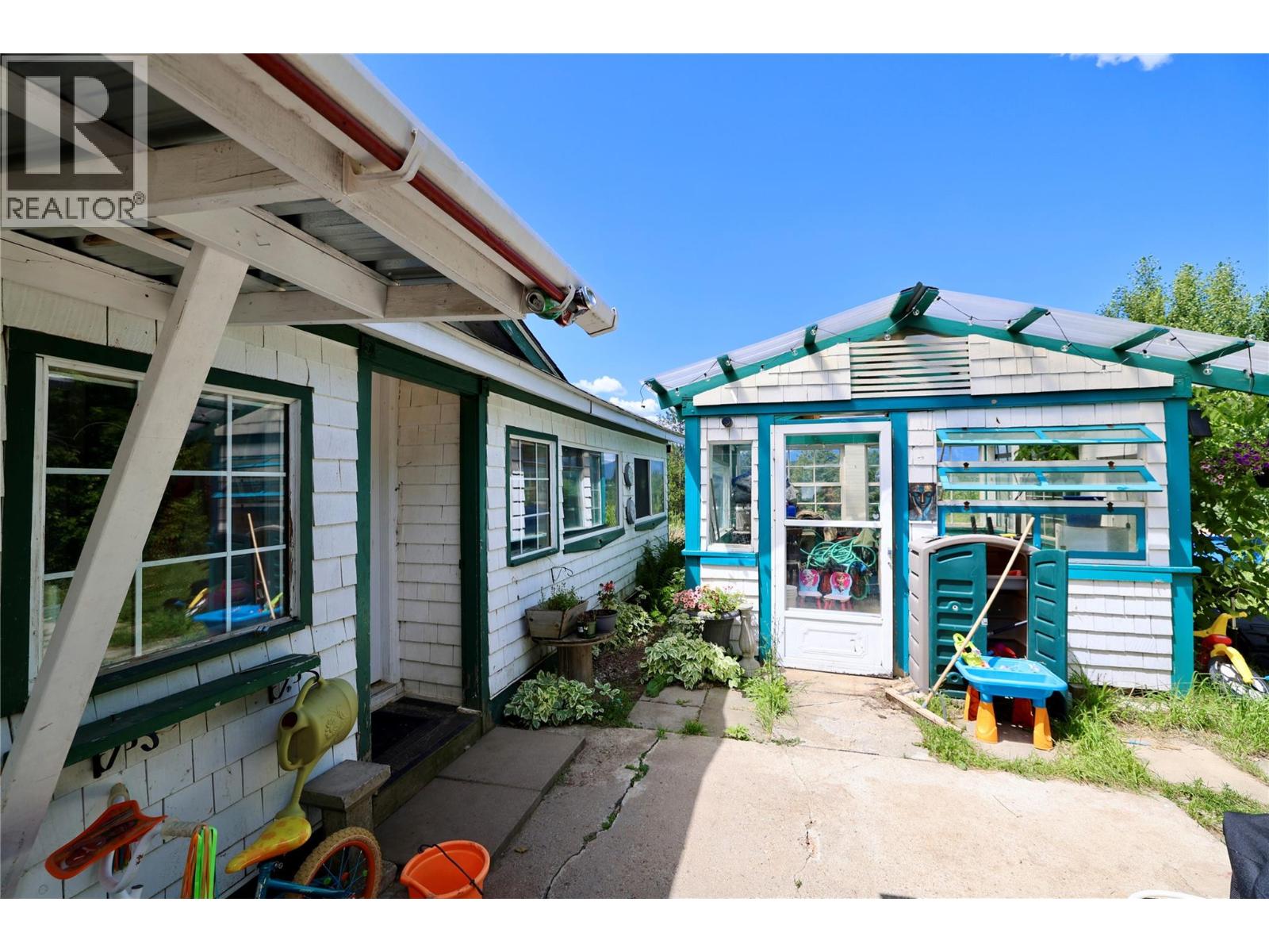 3692 46th Street