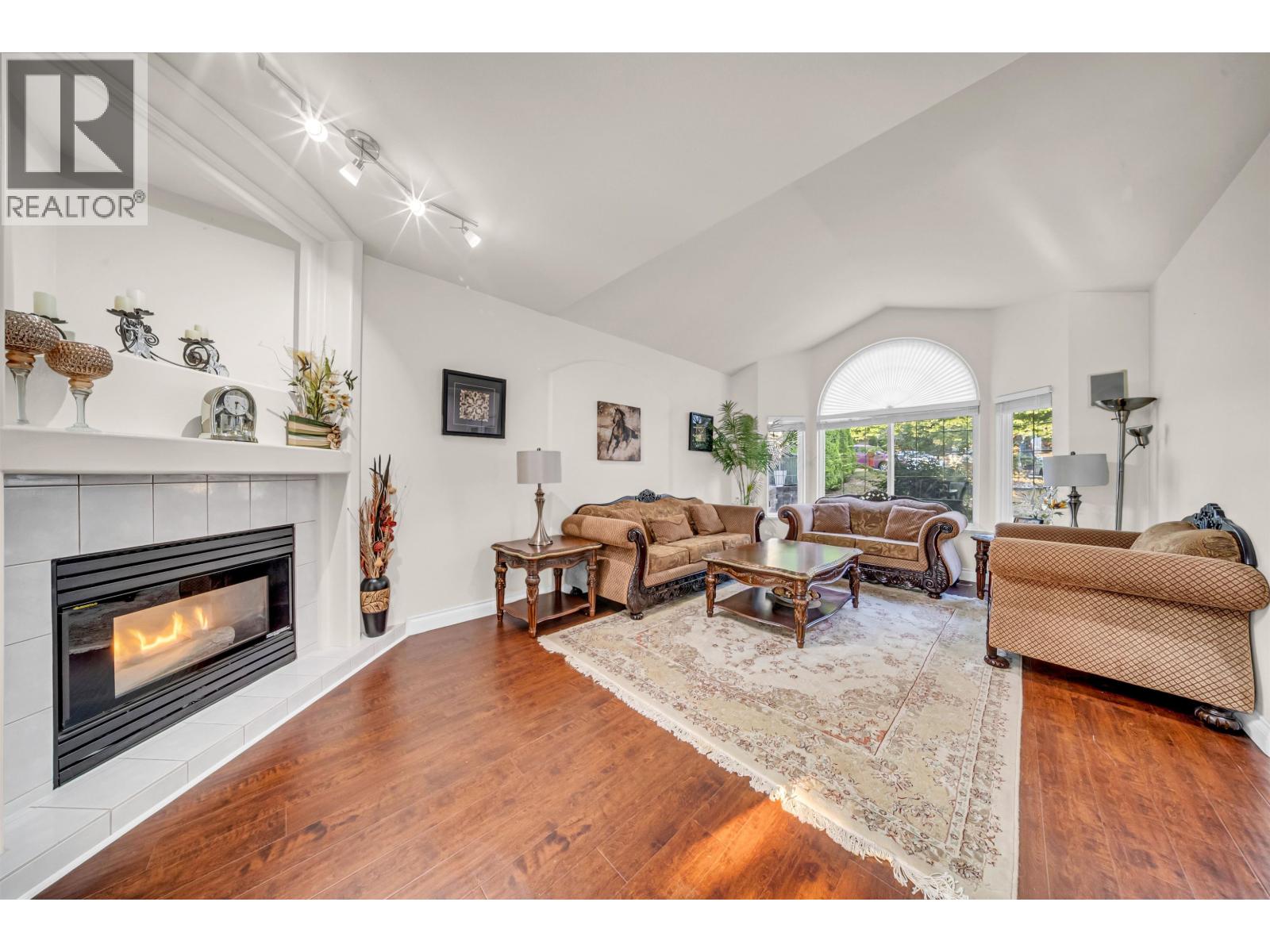 10442 TAMARACK CRESCENT