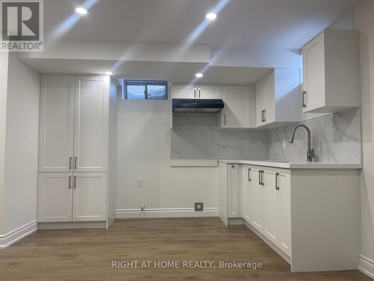 49 Masters St, Welland (Dain City), ON 2