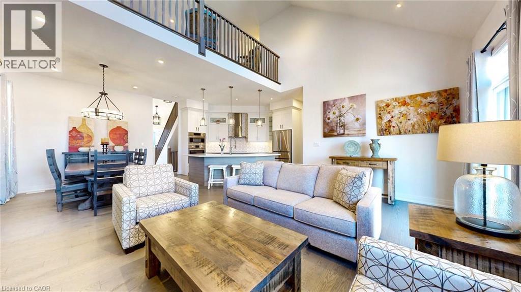 111 CLIPPERS Lane