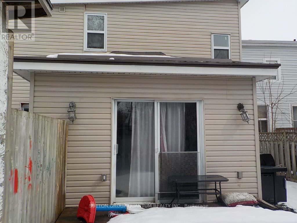 60 & 62 EVERETT STREET