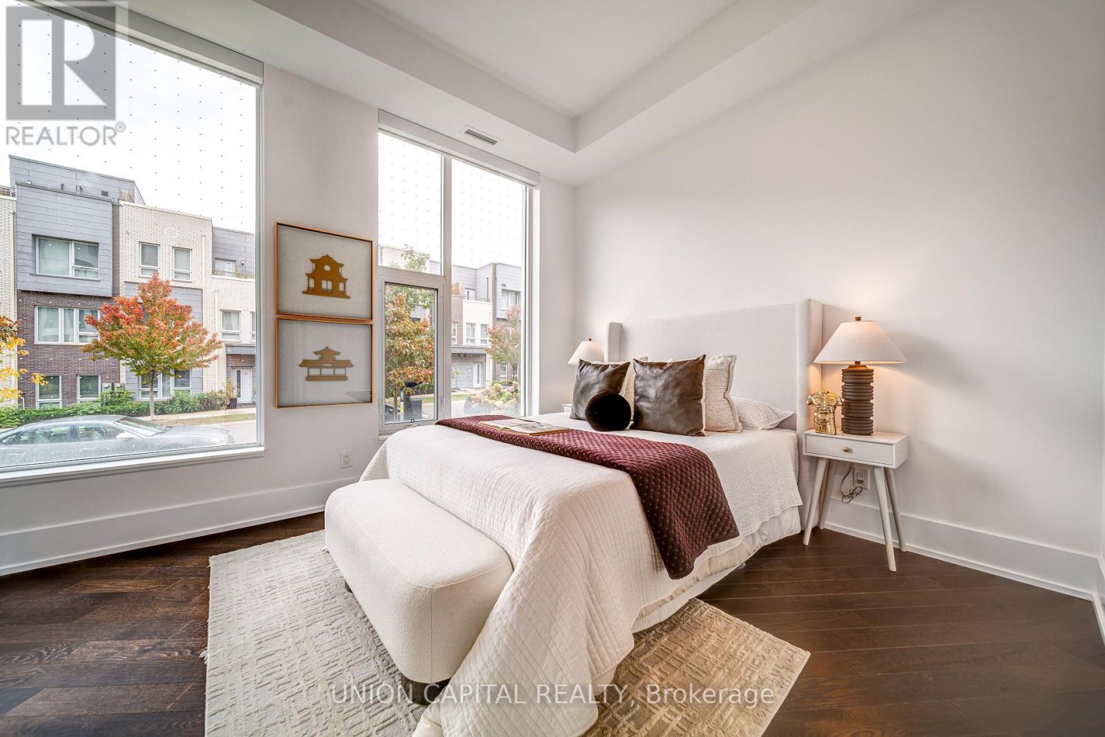 120 - 25 ADRA GRADO WAY