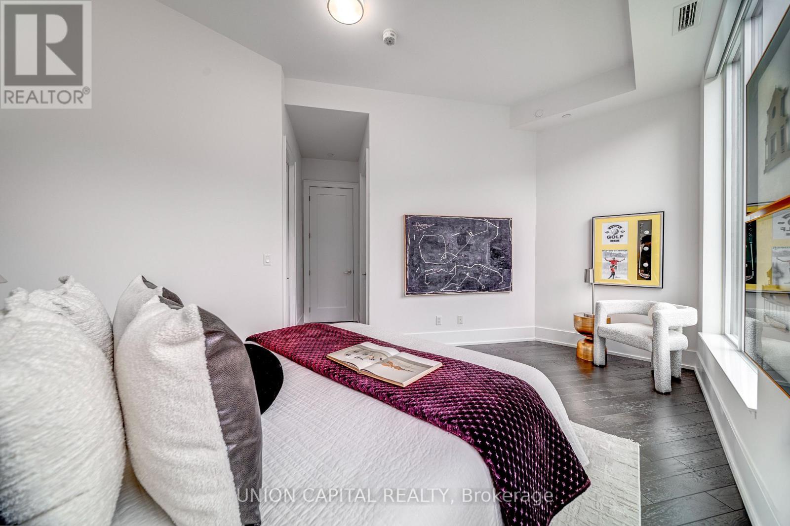120 - 25 ADRA GRADO WAY